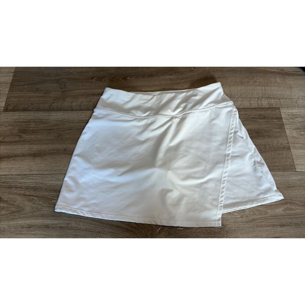Athleta white athletic skort